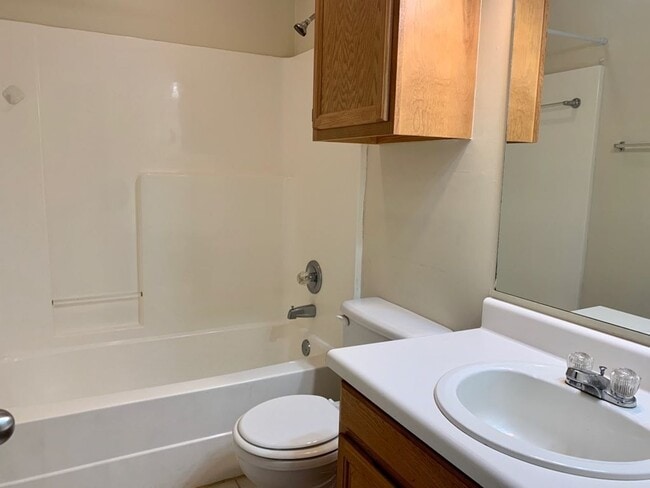 property at 206 Meadowlark Dr