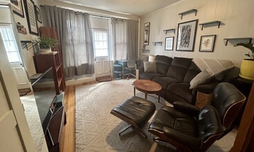 7 Lothian Rd, Unit 302 in Boston, MA - Building Photo - Building Photo