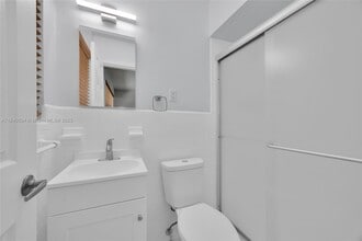 922 Monterey St in Coral Gables, FL - Building Photo - Building Photo