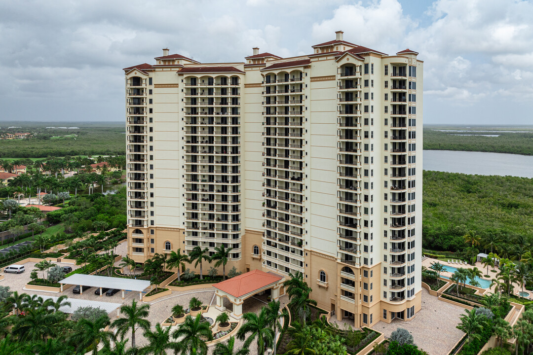 Lesina at Hammock Bay in Naples, FL - Building Photo