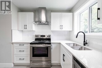 81 King Edward Ave in London, ON - Building Photo - Building Photo