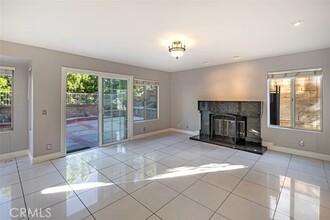 28111 Somerset in Mission Viejo, CA - Building Photo - Building Photo