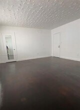 1611 Pennsylvania Ave in Miami Beach, FL - Building Photo - Building Photo