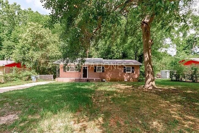 property at 928 Perry Dr