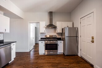 1000 N Richmond St in Chicago, IL - Foto de edificio - Building Photo