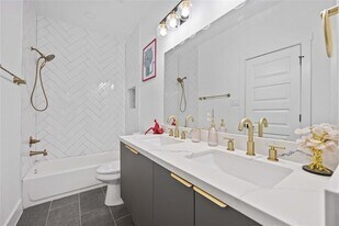 1805 Emir St in Houston, TX - Building Photo