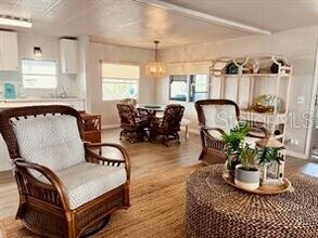 39248 US-19 in Tarpon Springs, FL - Building Photo - Building Photo