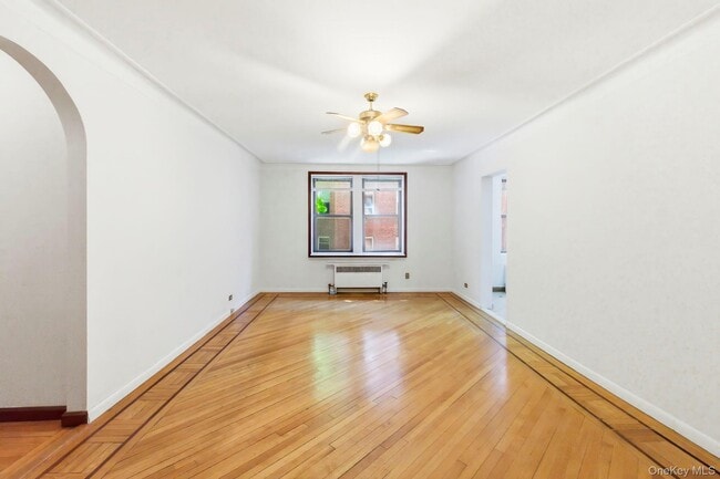 property at 1 Broad Pkwy