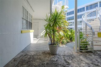 2383 Flamingo Dr in Miami Beach, FL - Building Photo - Building Photo