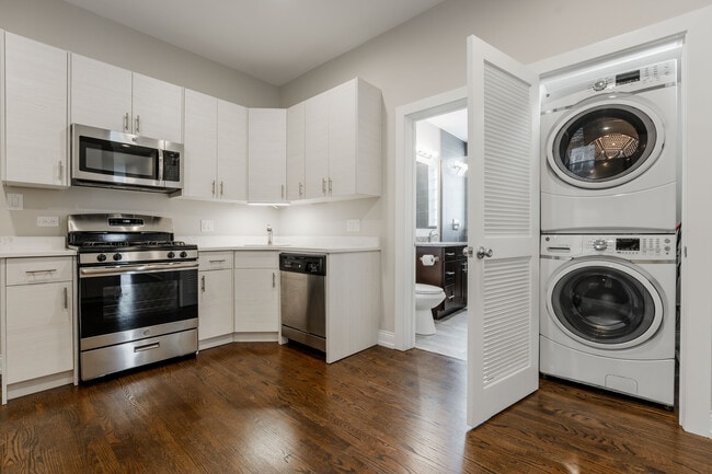 2754 N Richmond St, Unit 1