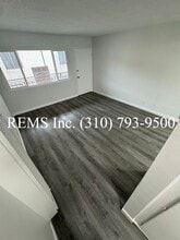 lgp02 in Long Beach, CA - Foto de edificio - Building Photo