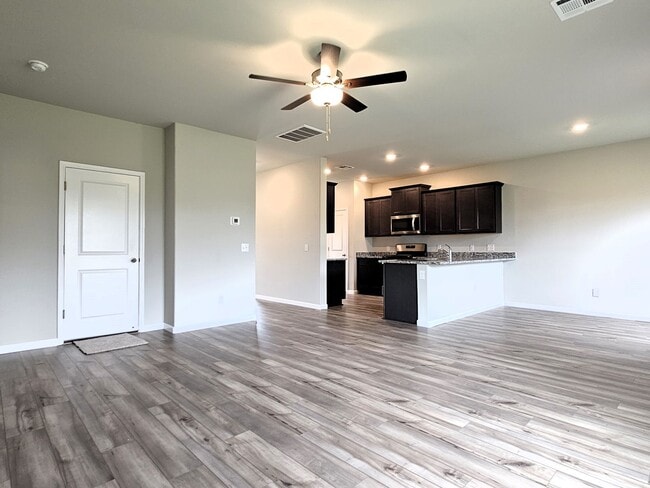 1708 Amaranth Ln in El Reno, OK - Building Photo - Building Photo