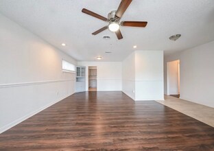 2112 Kevin Ct in Irving, TX - Building Photo - Building Photo