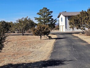 6 Ocaso Dr in Santa Fe, NM - Building Photo - Building Photo