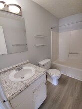 13 Fonda Dr in Lynchburg, VA - Foto de edificio - Building Photo