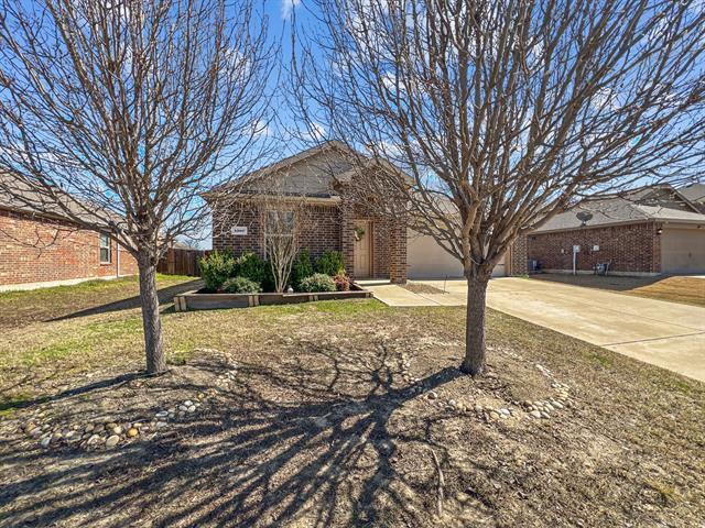 1303 Savannah Ridge Dr in Princeton, TX - Building Photo