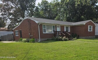 9422 Hudson Ln in Louisville, KY - Building Photo