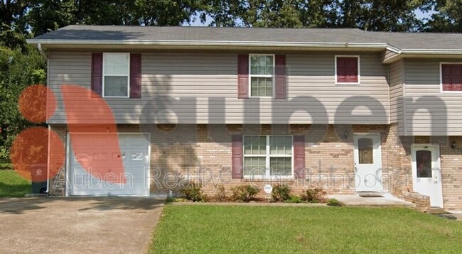 property at 3913 Bowman Ln