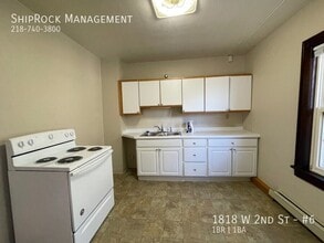 1818 W 2nd St in Duluth, MN - Building Photo - Building Photo