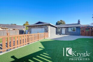 160 Chapman Ct in Vallejo, CA - Building Photo