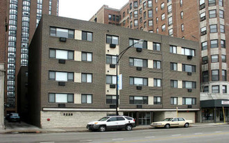 5228 N Sheridan Rd Apartamentos