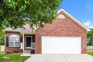 104 Sumner Meadows Ct in Hendersonville, TN - Building Photo