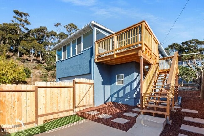 property at 4205 Mason St