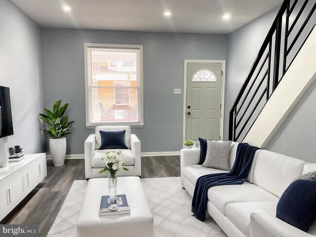 property at 655 E Wensley St
