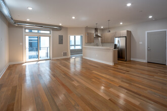 3200 Capri Dr in Philadelphia, PA - Building Photo - Interior Photo