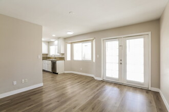 4288 Apex Dr in Las Vegas, NV - Building Photo - Building Photo