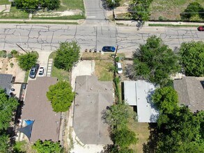 1412 Vargas Rd in Austin, TX - Building Photo - Building Photo