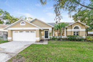 1176 Countrywind Dr in Apopka, FL - Building Photo