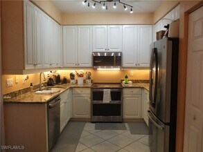 2605 Marshcreek Ln, Unit 102 in Naples, FL - Building Photo - Building Photo