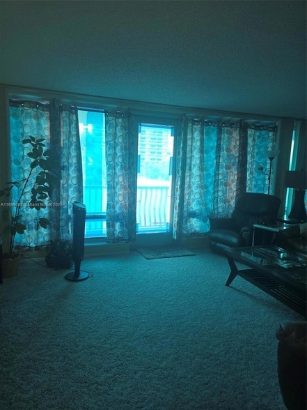 4020 Galt Ocean Dr, Unit 203 in Fort Lauderdale, FL - Foto de edificio - Building Photo