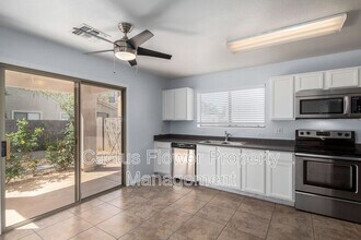 2464 S Nielson St in Gilbert, AZ - Building Photo - Building Photo