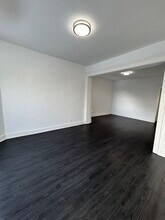 704 W Garfield Blvd, Unit 3 in Chicago, IL - Foto de edificio - Building Photo