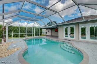 3035 42nd Terrace SW in Naples, FL - Building Photo - Building Photo