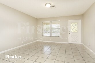 6100 Harding St in Hollywood, FL - Building Photo - Building Photo