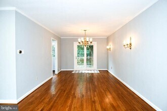 4100 Dewmar Ct in Kensington, MD - Building Photo - Building Photo