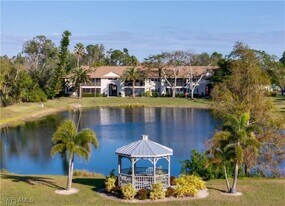 8171 S Woods Cir in Ft. Myers, FL - Building Photo