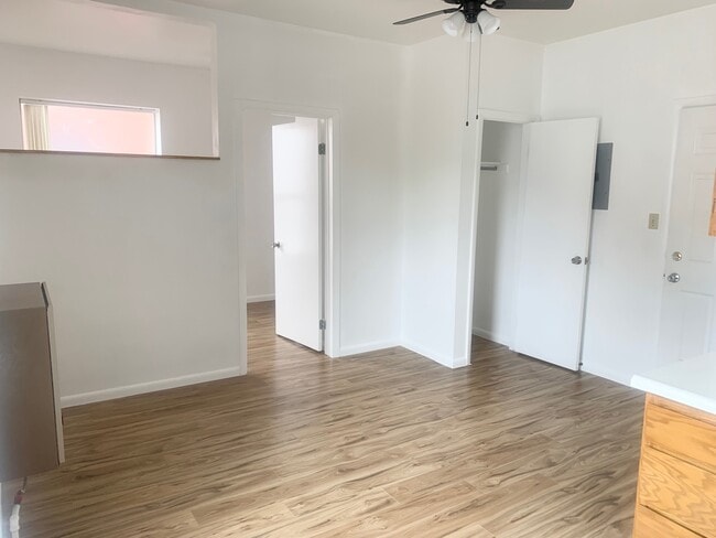 454 S 500 E in Salt Lake City, UT - Foto de edificio - Building Photo