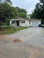 316 E Maple Ave in Stillwater, OK - Building Photo