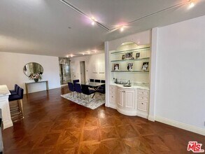 10660 Wilshire Blvd in Los Angeles, CA - Building Photo - Building Photo