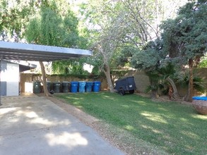 10th Place Fourplex in Phoenix, AZ - Building Photo - Building Photo