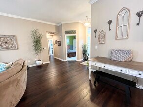 110 Inland Cir in Newnan, GA - Building Photo - Building Photo