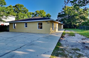 1908 W 16th St in Sanford, FL - Building Photo