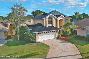 3987 St Armens Cir in Melbourne, FL - Building Photo