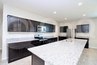 1027 W Avalon Canyon Dr in Casa Grande, AZ - Building Photo - Building Photo