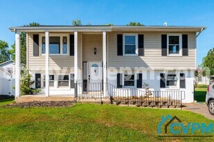 930 Autumn Valley Ln in Gambrills, MD - Building Photo