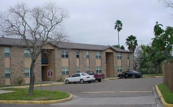 Villa San Benito Apartments in San Benito, TX - Building Photo - Building Photo